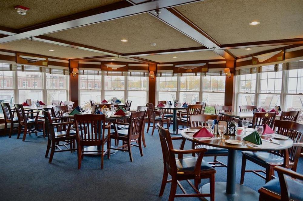 rochester yacht club dress code Private Parties